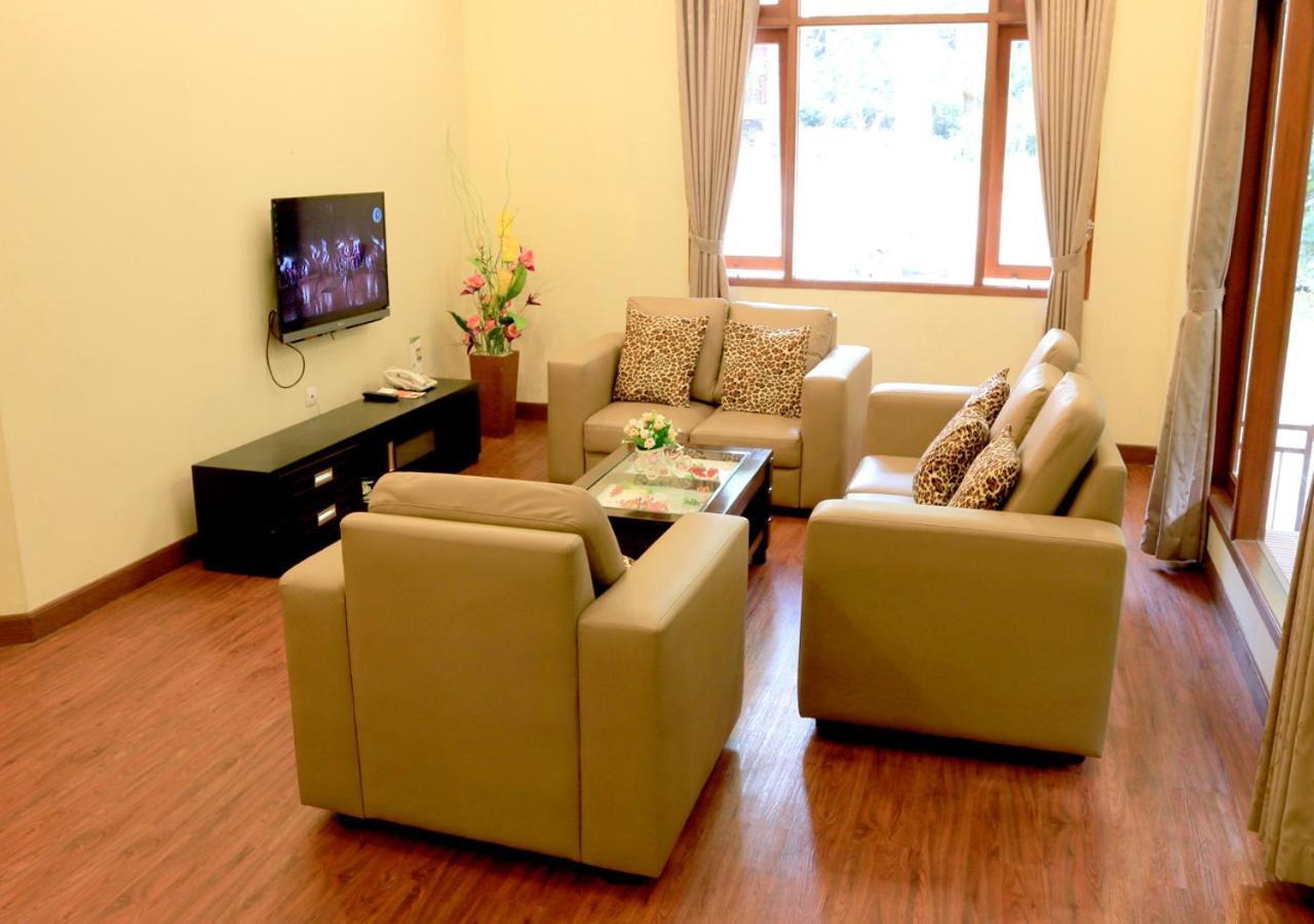 פונקאק Safari Resort מראה חיצוני תמונה
