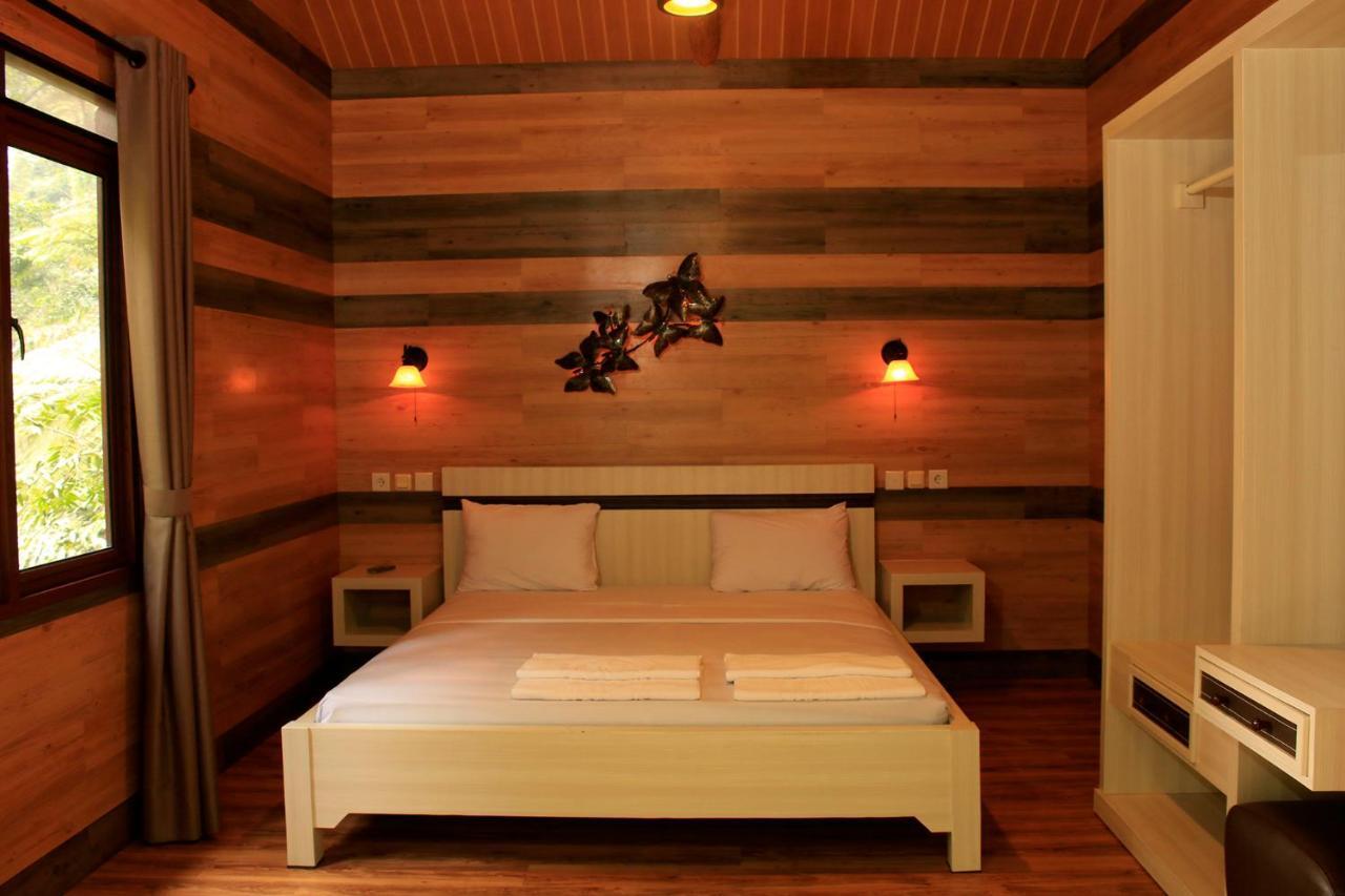 פונקאק Safari Resort מראה חיצוני תמונה